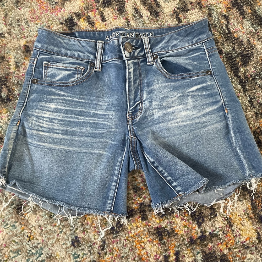American Eagle super super stretch shorts